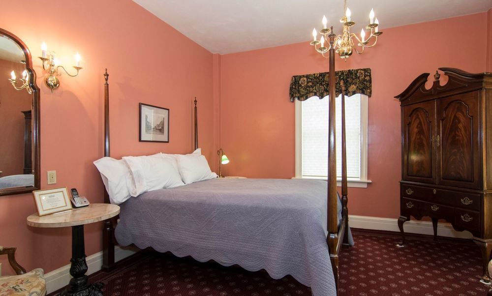 The Rochester Inn Sheboygan Falls Eksteriør bilde
